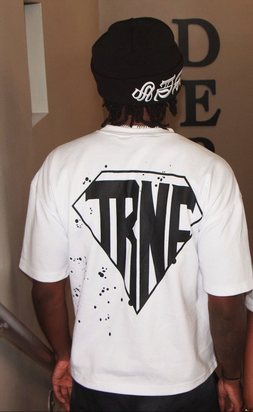 Never Fold Over-Sized Cropped shirt "White/Black