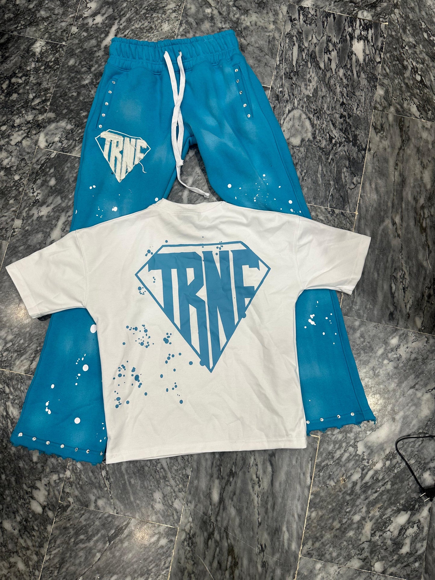 Never Fold  & TRNF Set "Deep Sky Blue"